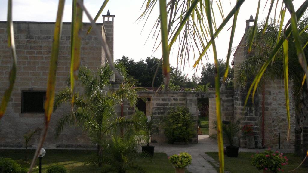Hotel Masseria Grande Torre dell'Orso Zewnętrze zdjęcie