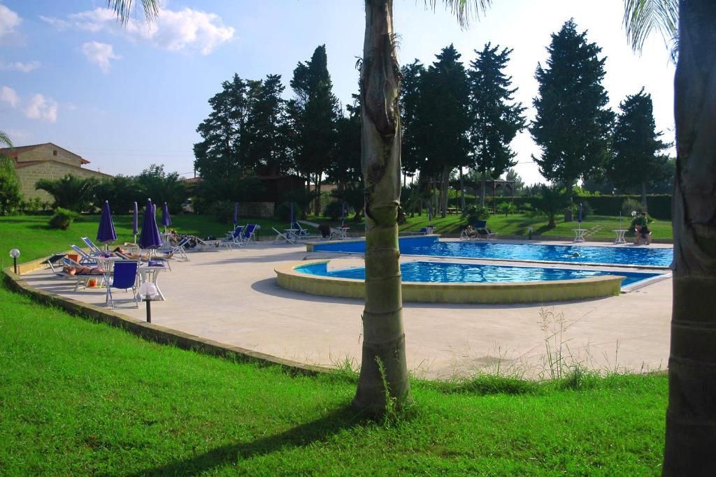 Hotel Masseria Grande Torre dell'Orso Zewnętrze zdjęcie