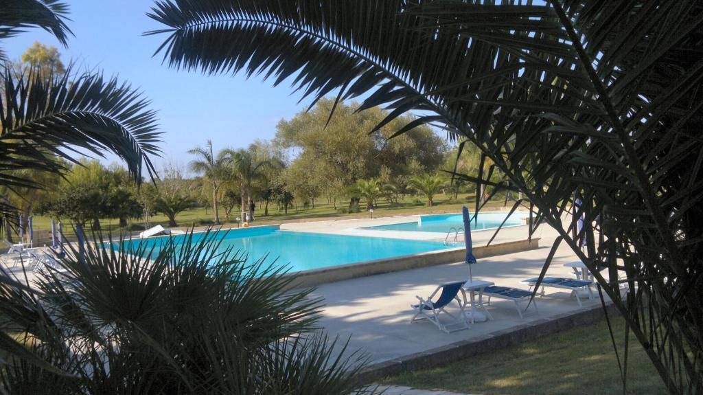 Hotel Masseria Grande Torre dell'Orso Zewnętrze zdjęcie