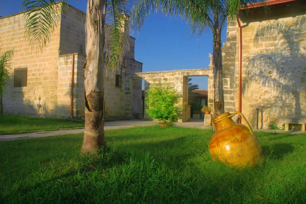 Hotel Masseria Grande Torre dell'Orso Zewnętrze zdjęcie